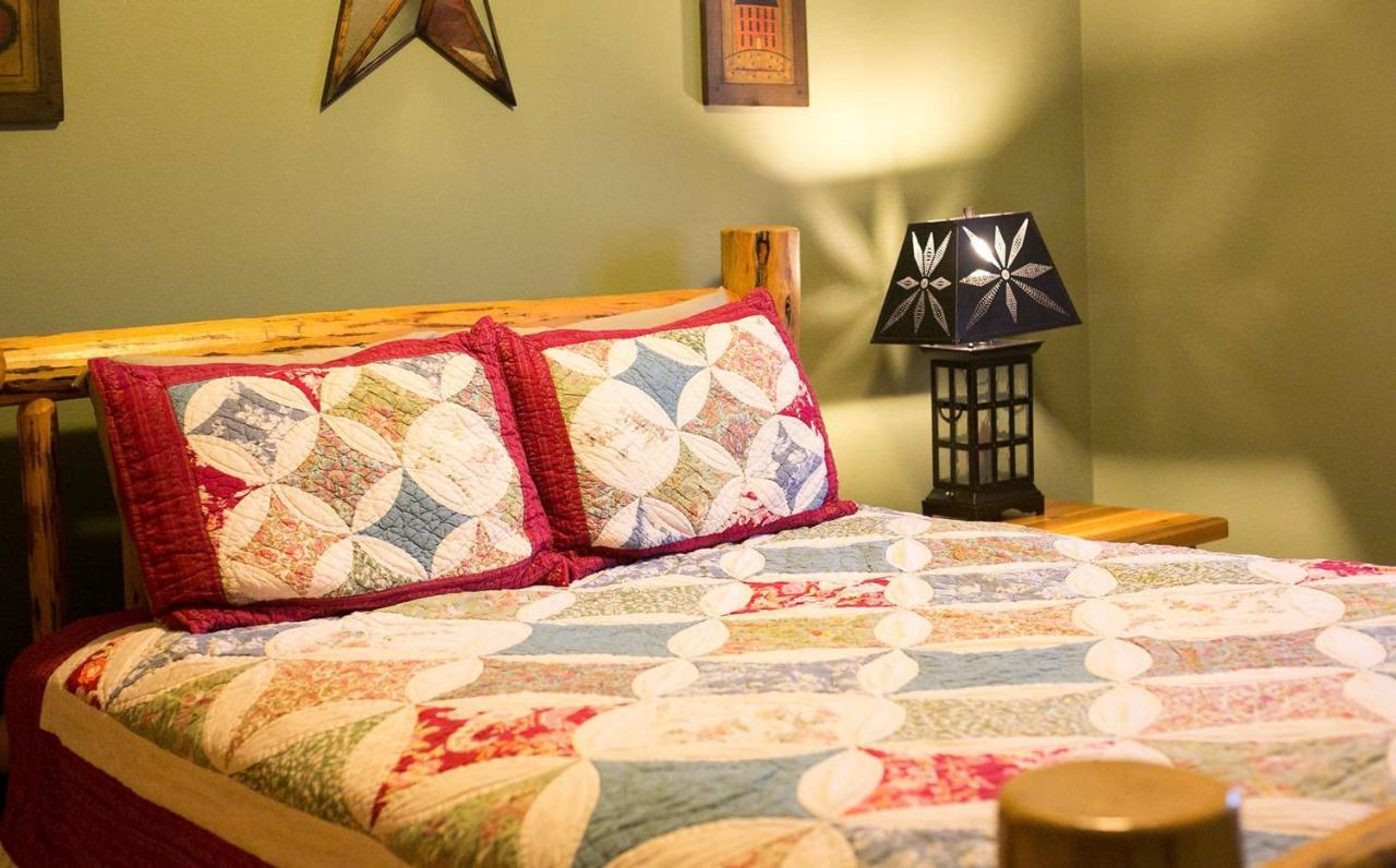 Hotel Blessing By Amish Country 4*